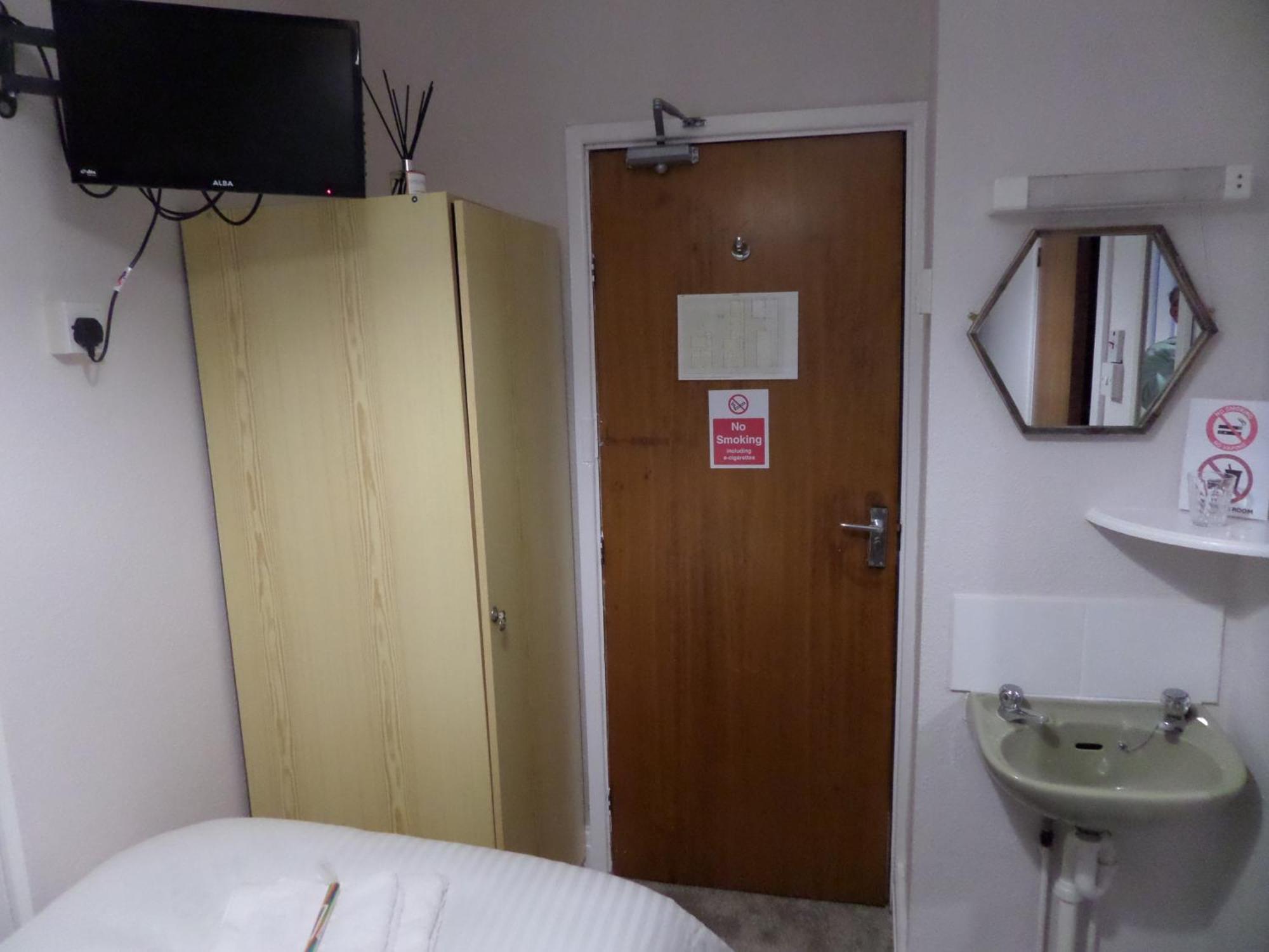 Nathans Guest House Blackpool Bagian luar foto
